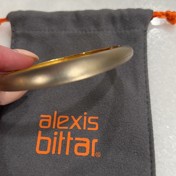 Alexis Bittar lucite Bracelet - Picture 3 of 9